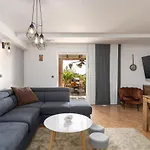 Lucia By Seeadria Agency Apartman