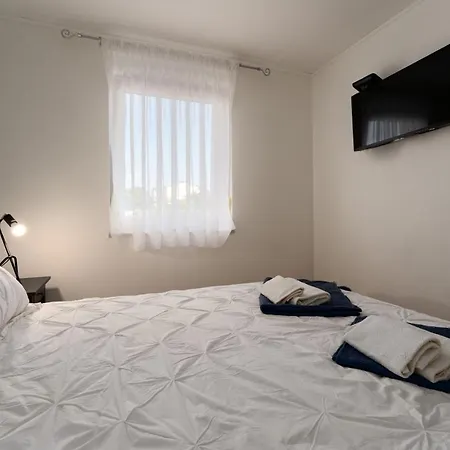 Apartman Lucia By Seeadria Agency Bužinija